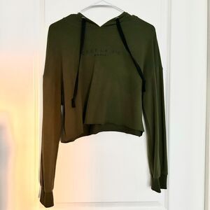 Amazon (S) Cest La Vie Dark Green Cropped Hoodie